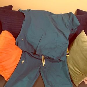 Hunter green scrub set